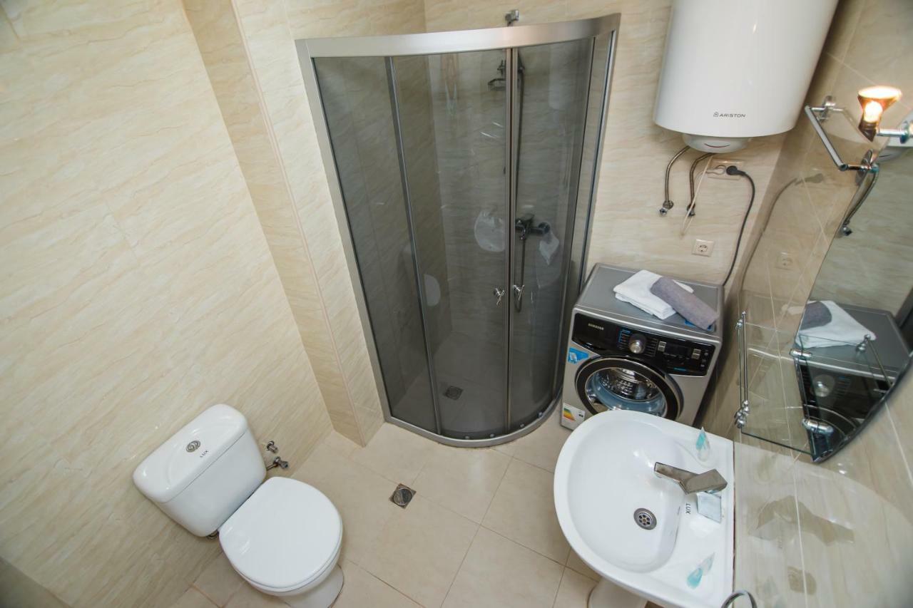 Sea Towers Lux 17-05 Apartamento Batumi Exterior foto